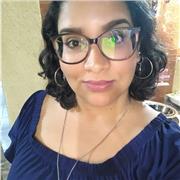 Professora de História para alunos de todas as idades